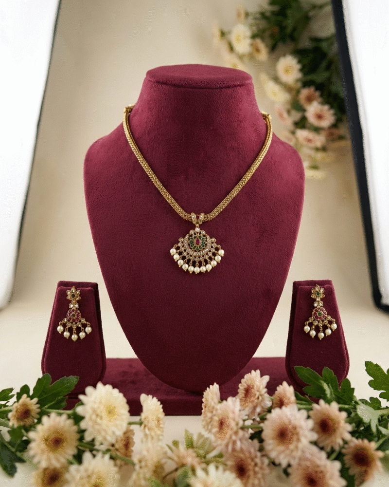 Nanupatti with ear rings